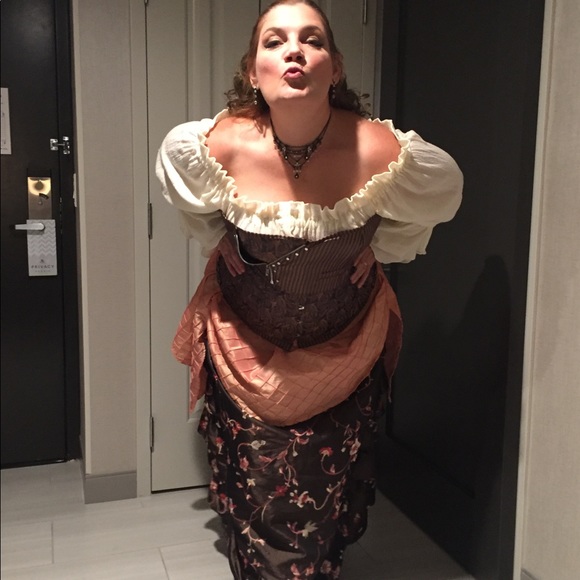 Bekah's Closet - Picture 10 of 11